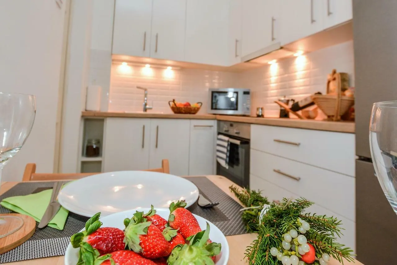 Timeless Apartment With Free Private Parking Budapest